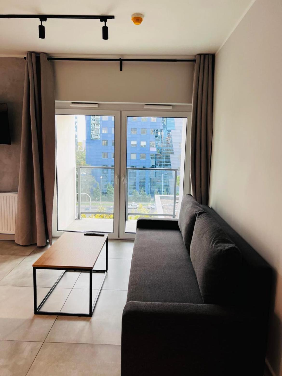 Property Apart - Legnicka Business Center Wrocław Eksteriør billede